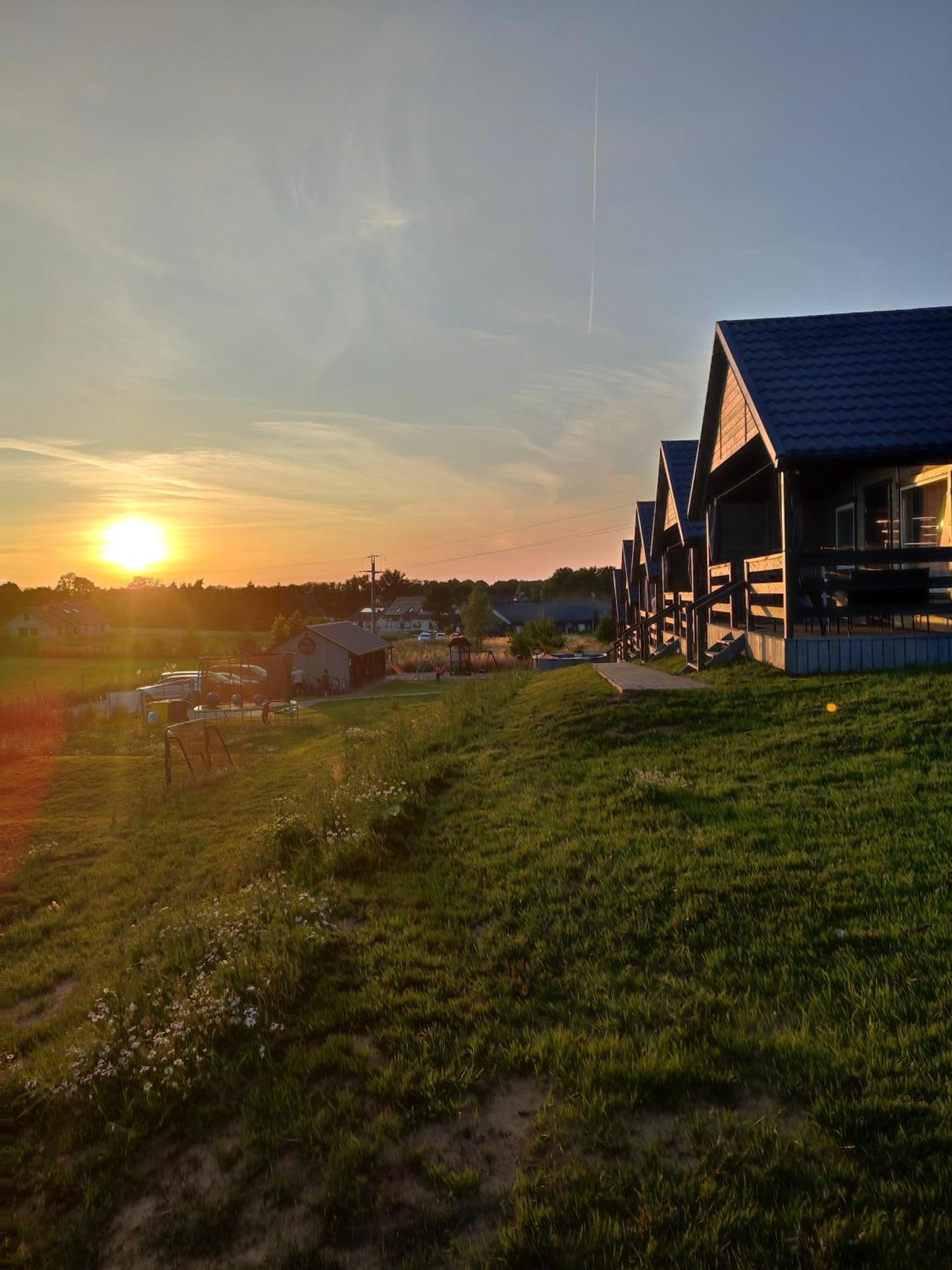 Widoki Rusinowo Domki Letniskowe Extérieur photo