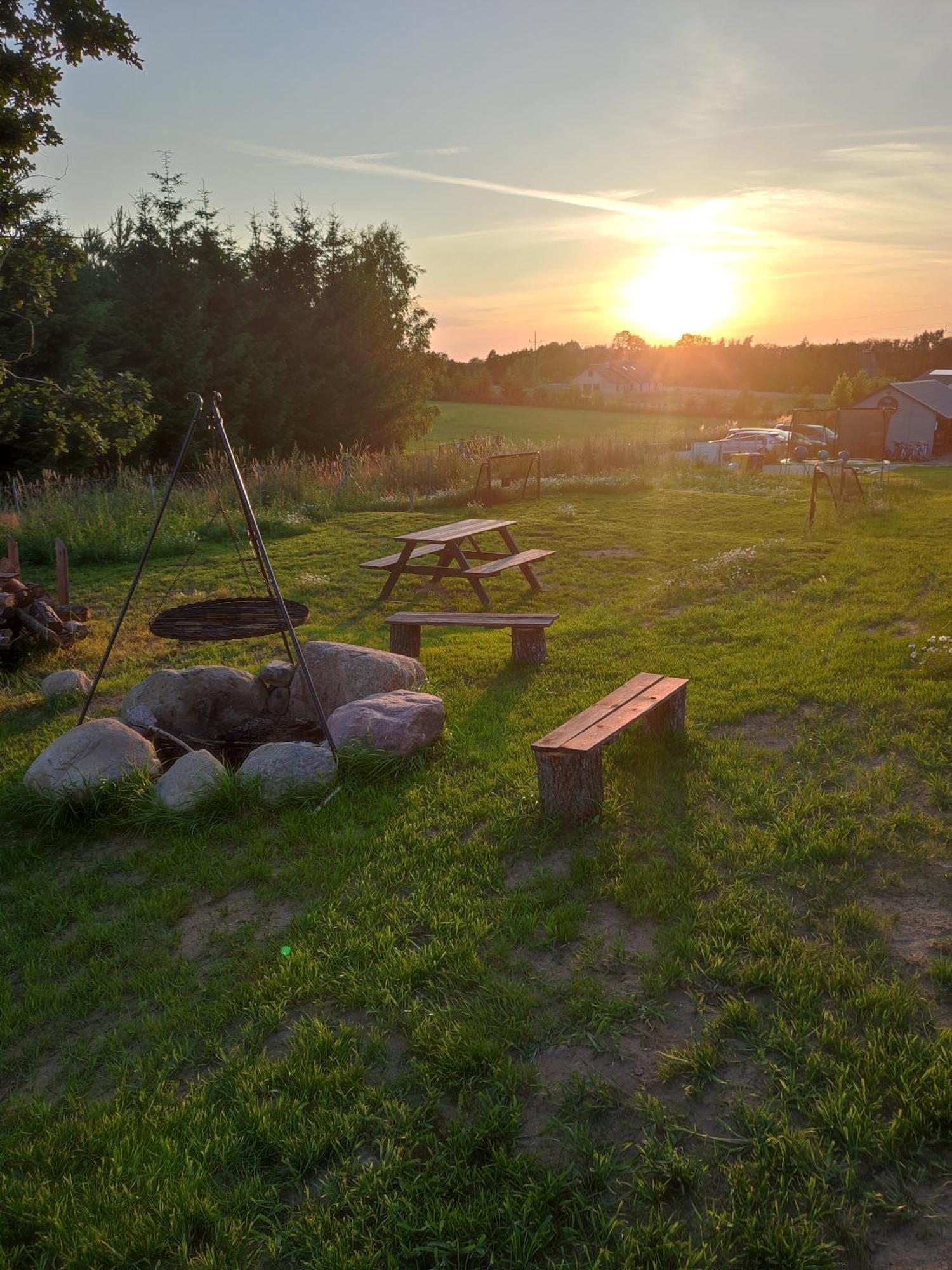 Widoki Rusinowo Domki Letniskowe Extérieur photo
